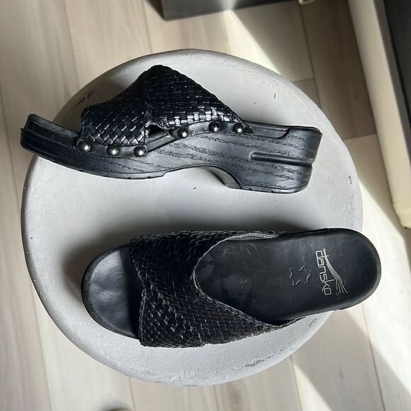 Dansko Heeled Sandals Platform Black Woven Clog Sandal - Picture 1 of 5